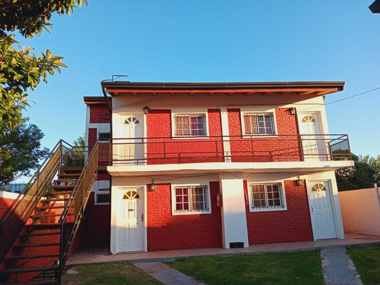 Hospedaje Bahuinias II Federación Екстериор снимка